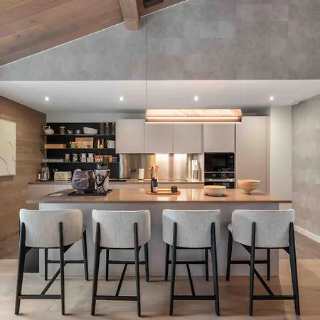 Spacieux A Avec Sauna Et Jacuzzi - Fr-1-563-142 샬레