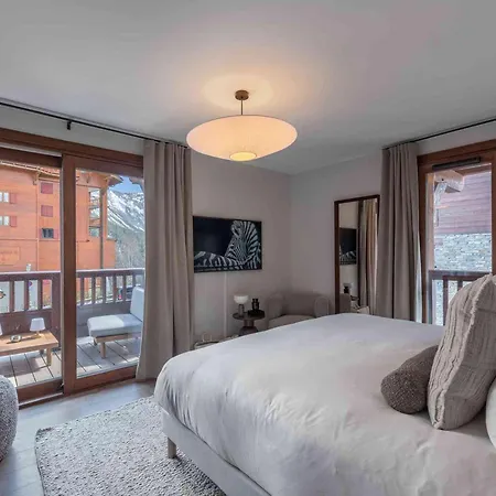 Spacieux A Avec Sauna Et Jacuzzi - Fr-1-563-142 Alpesi faház Courchevel